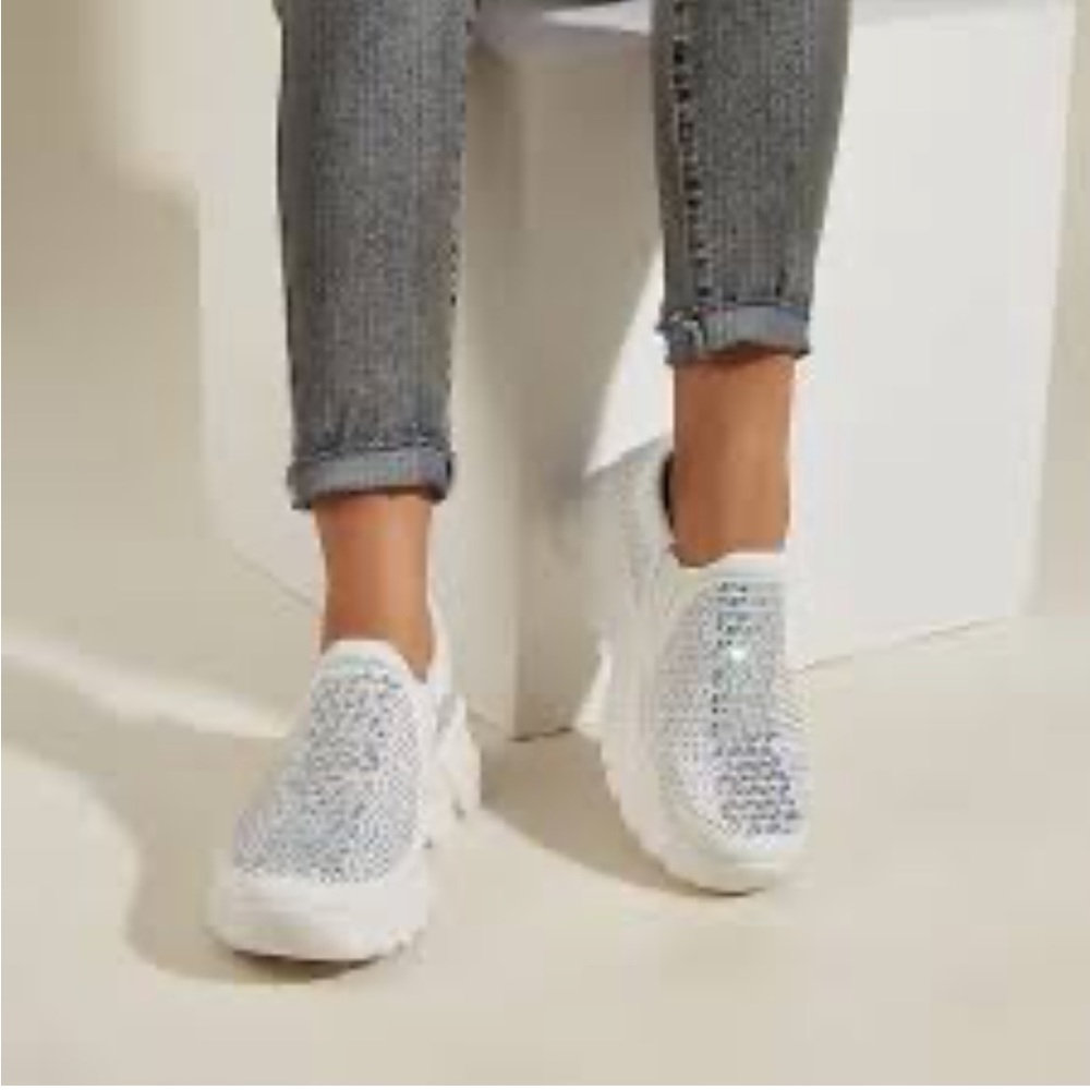 Slip on sneakers